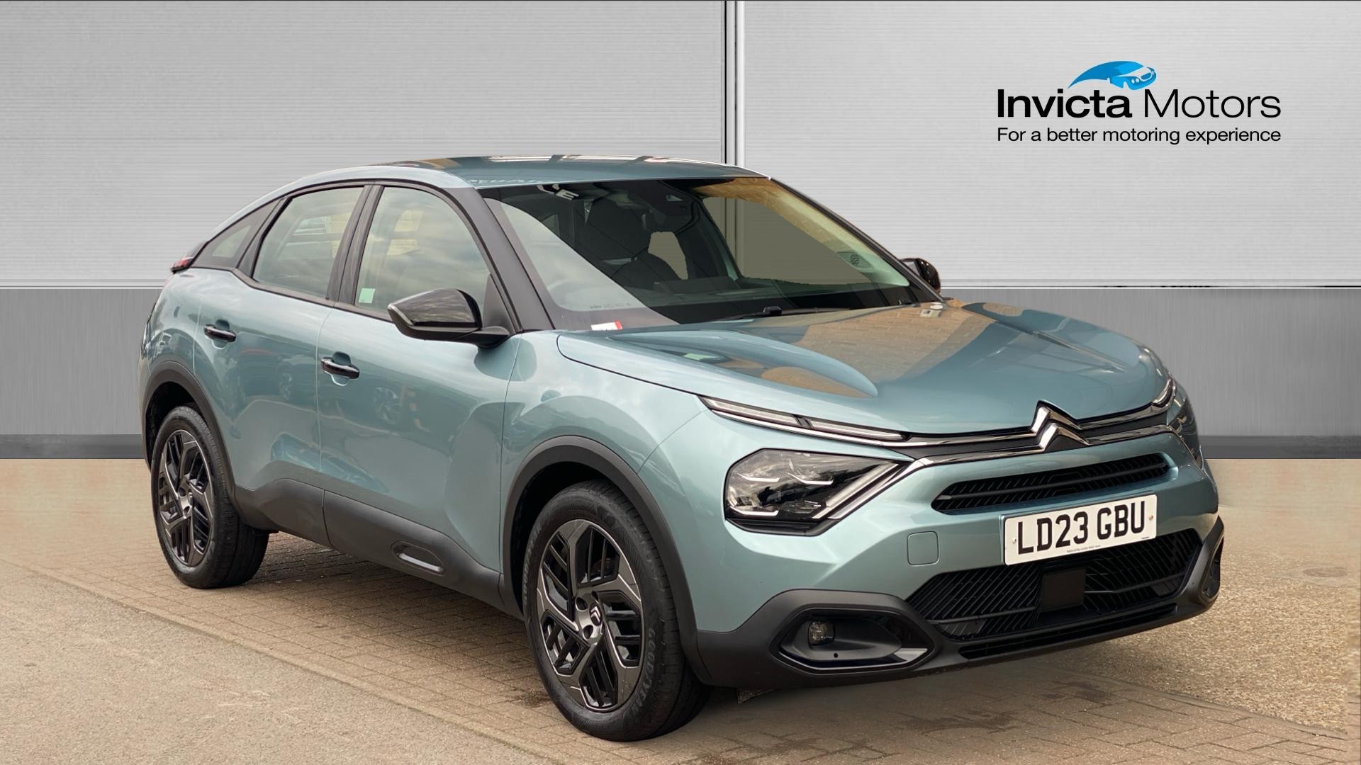 Main listing image - Citroen C4