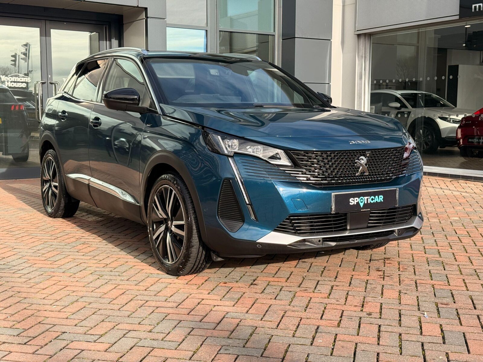 Main listing image - Peugeot 3008