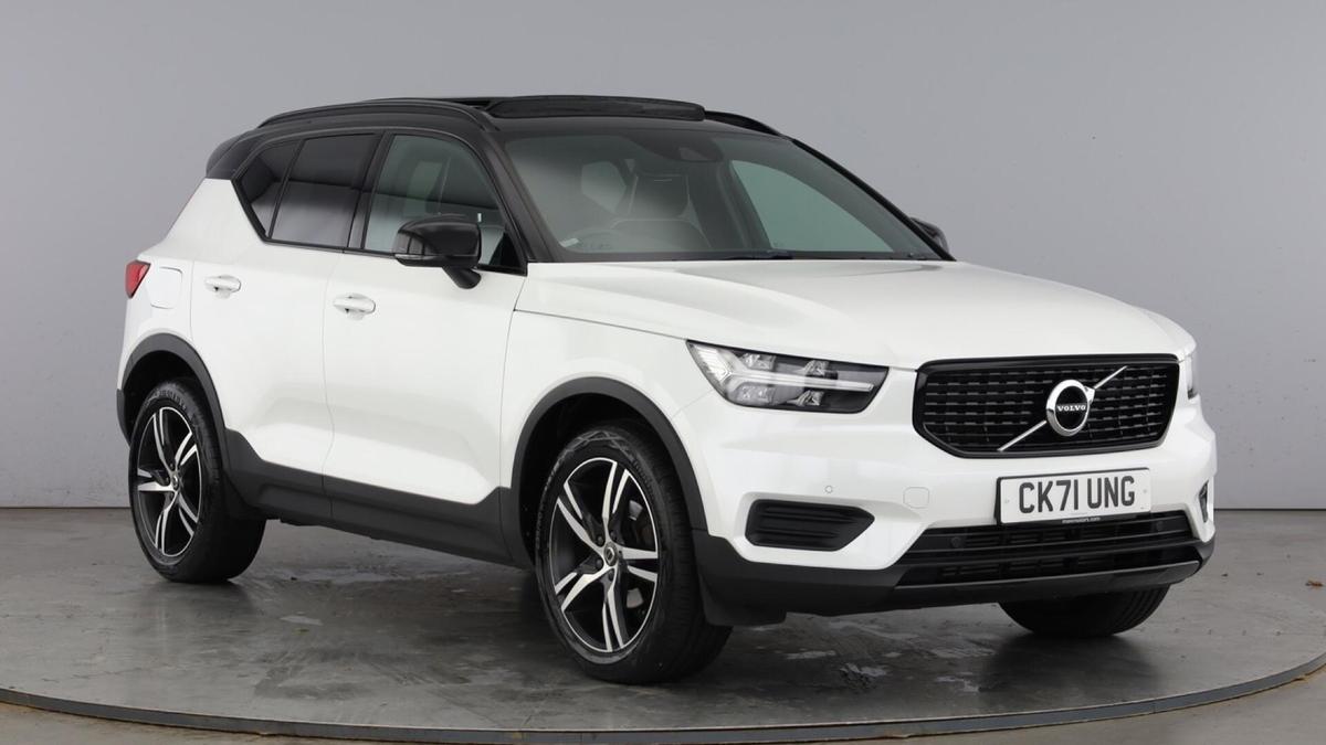 Main listing image - Volvo XC40