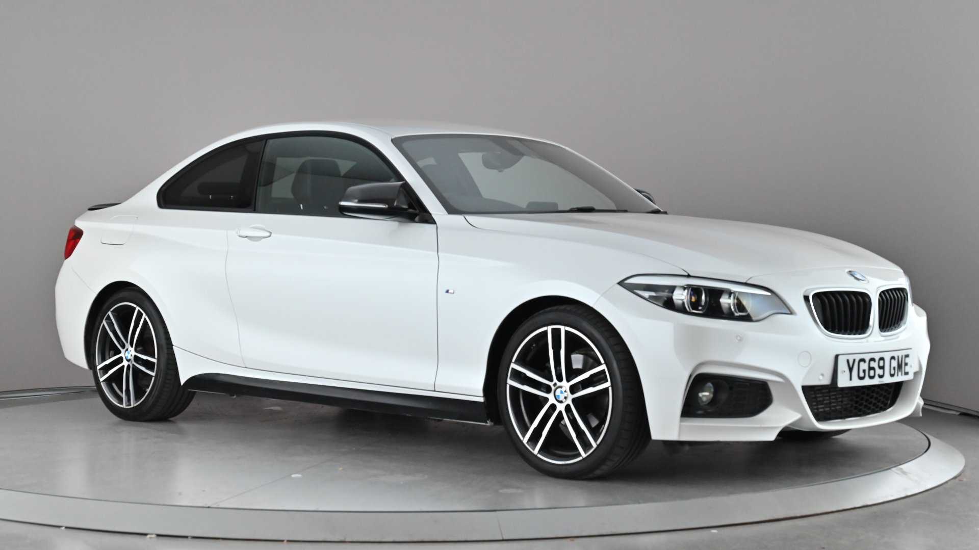 Main listing image - BMW 2 Series