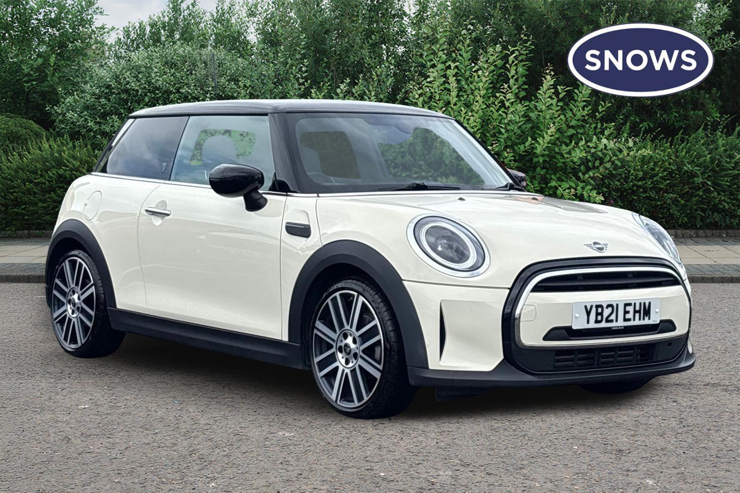 Main listing image - MINI Hatchback