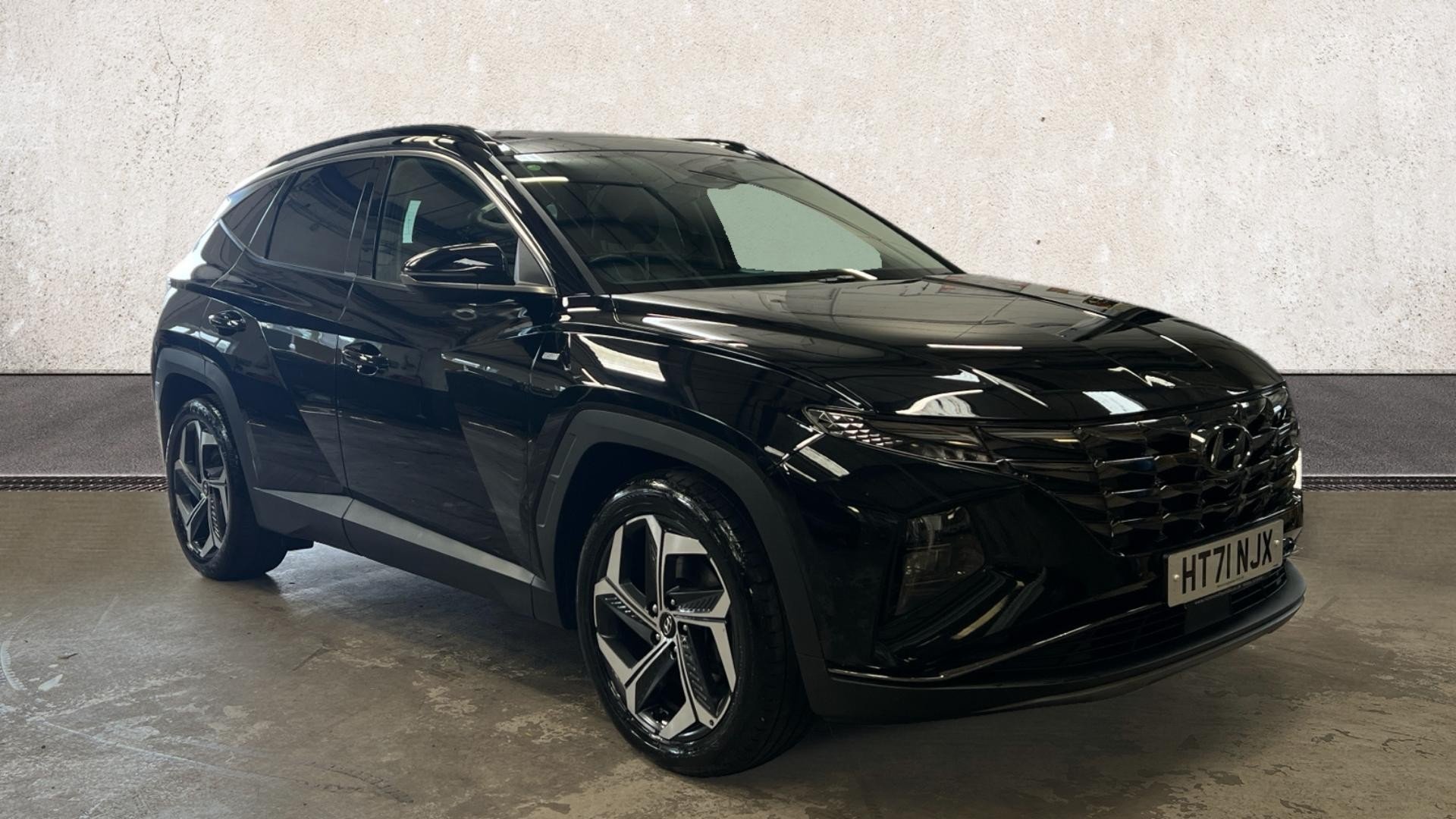 Main listing image - Hyundai Tucson