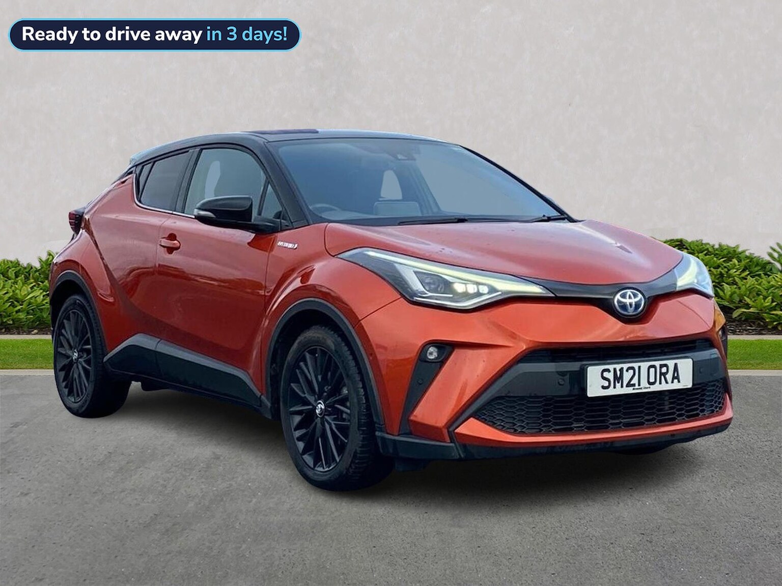 Main listing image - Toyota C-HR