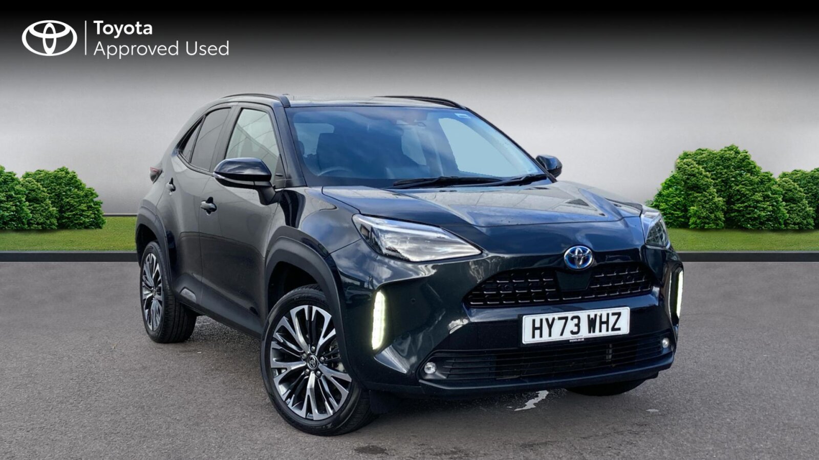 Main listing image - Toyota Yaris Cross