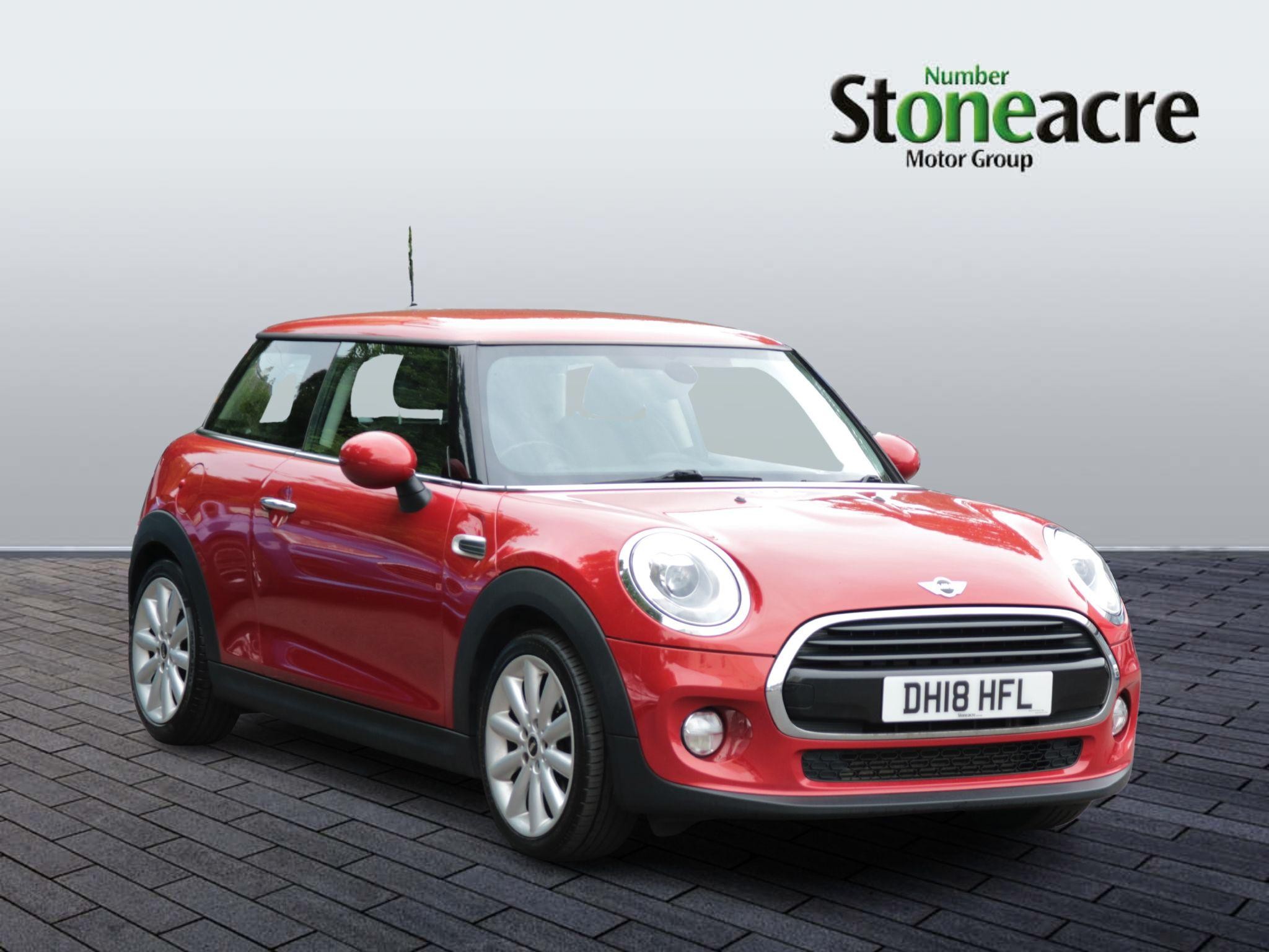 Main listing image - MINI Hatchback