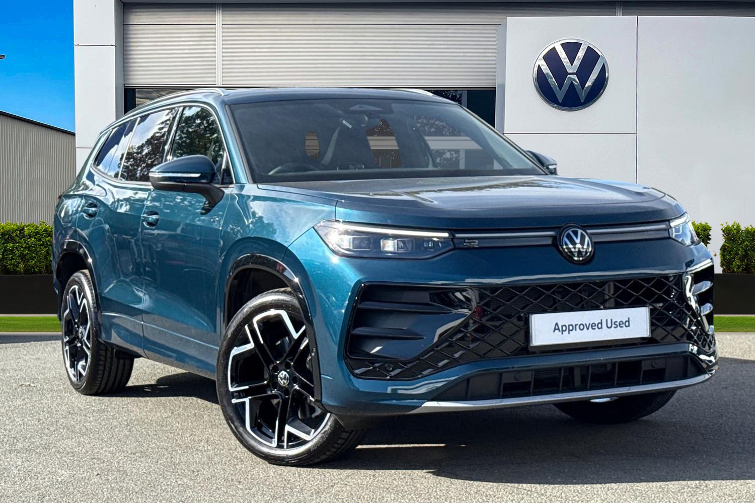 Main listing image - Volkswagen Tayron