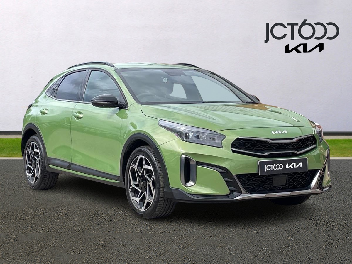 Main listing image - Kia XCeed