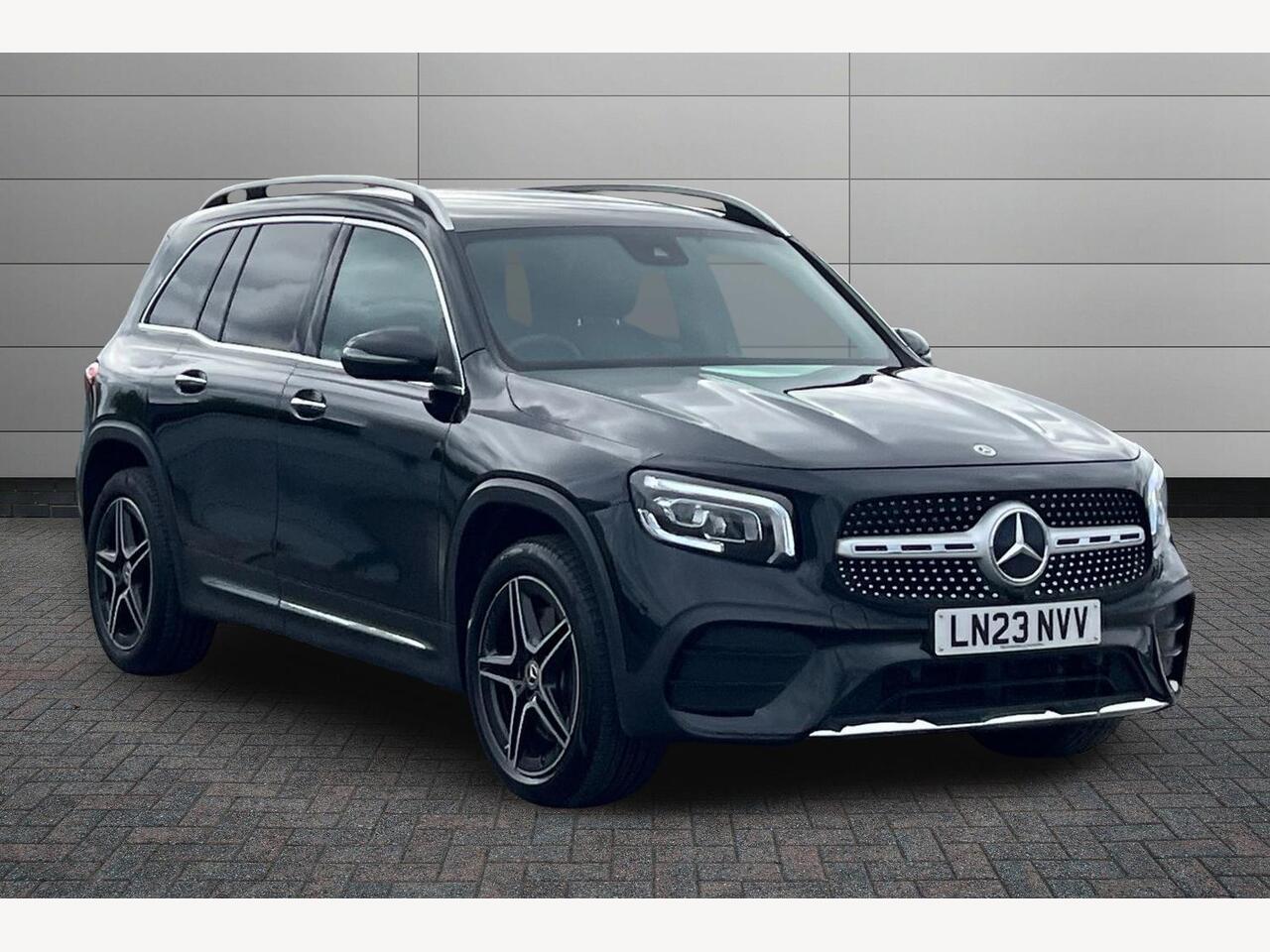 Main listing image - Mercedes-Benz GLB
