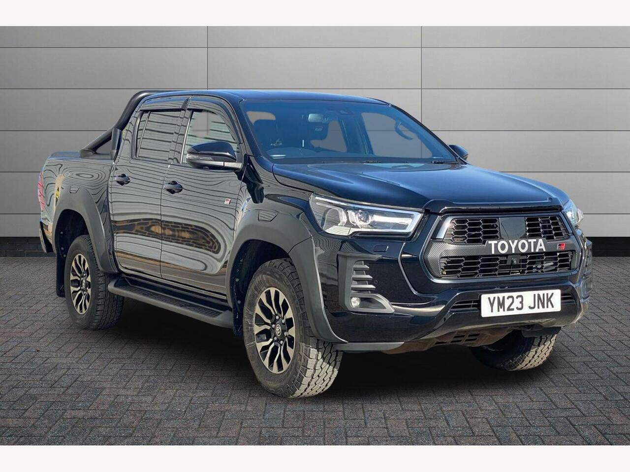 Main listing image - Toyota Hilux