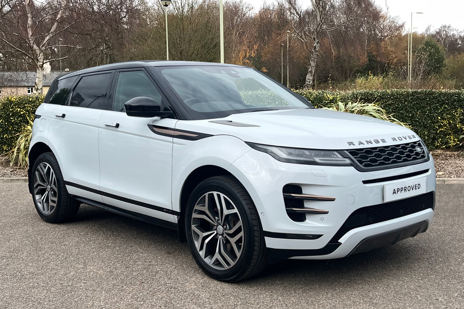 Main listing image - Land Rover Range Rover Evoque