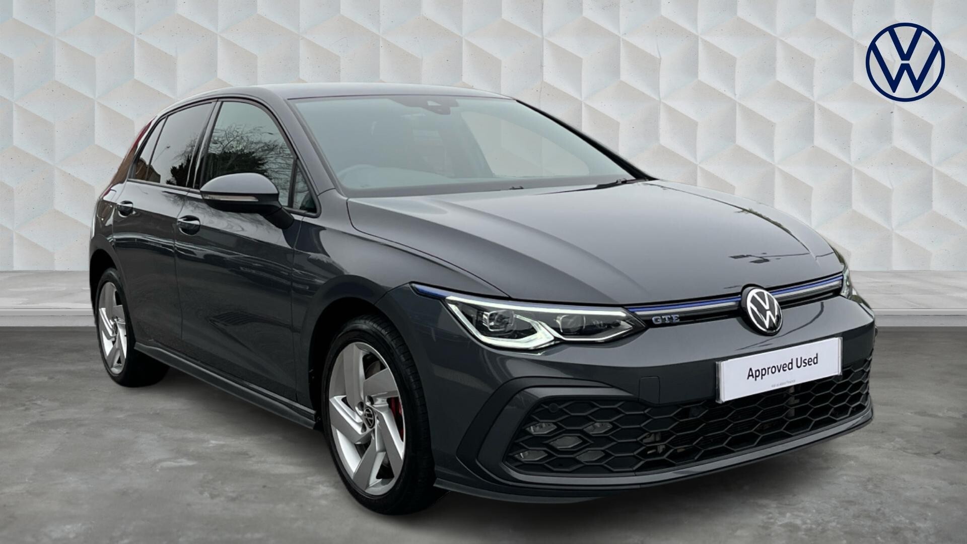 Main listing image - Volkswagen Golf GTE