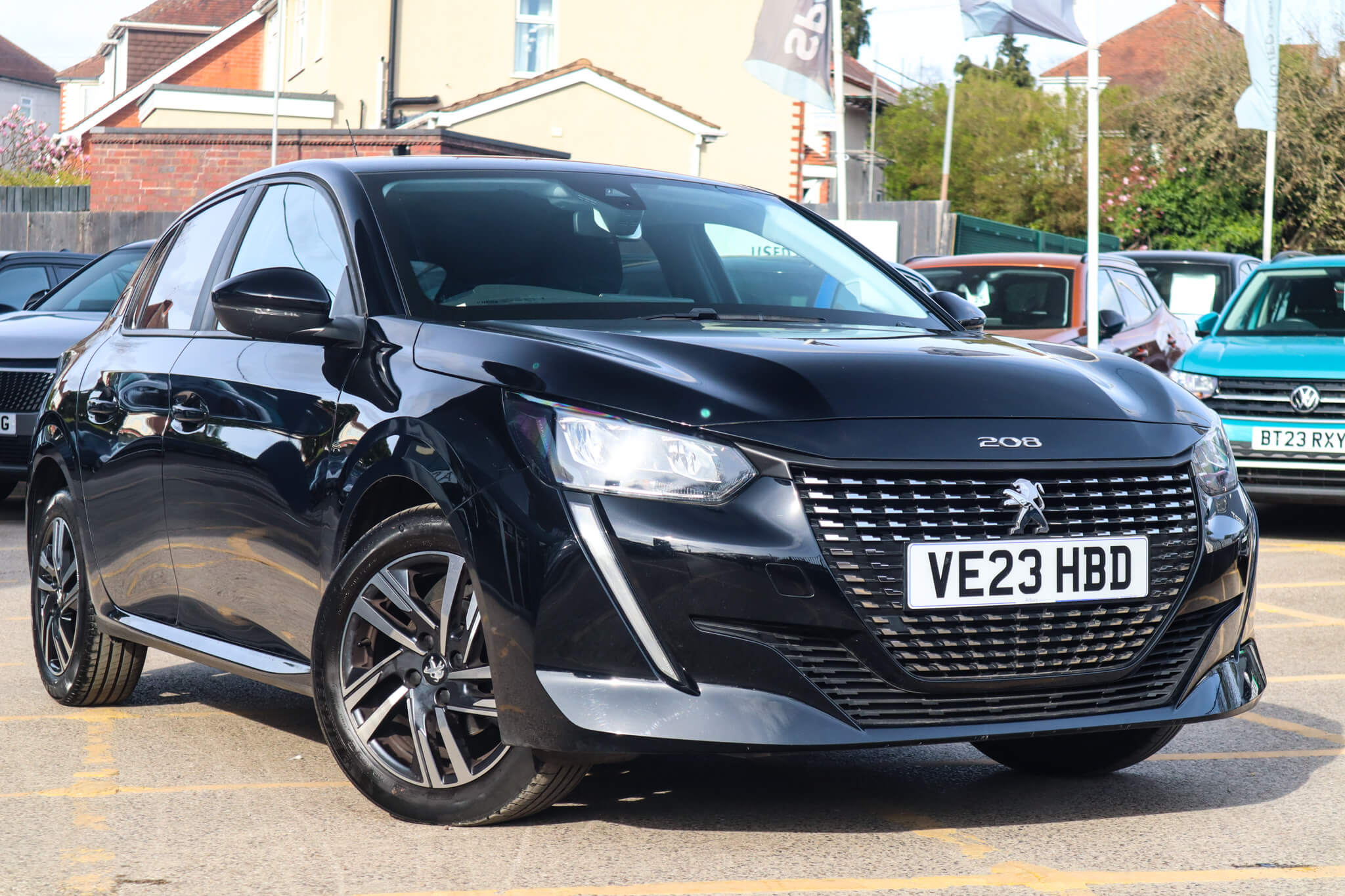 Main listing image - Peugeot 208