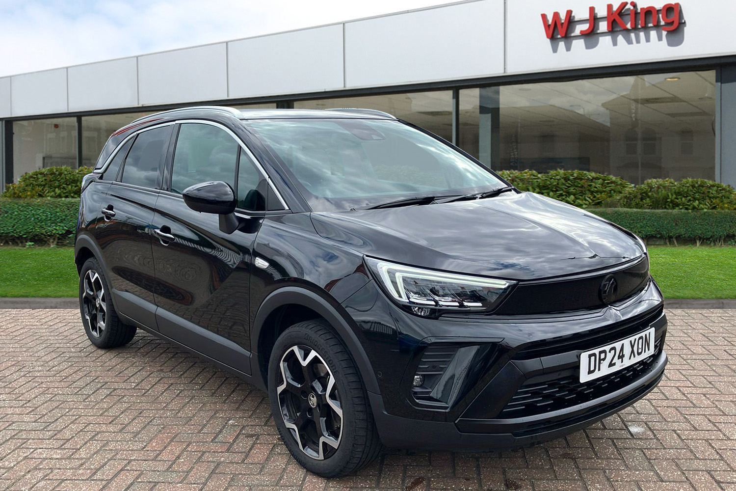 Main listing image - Vauxhall Crossland