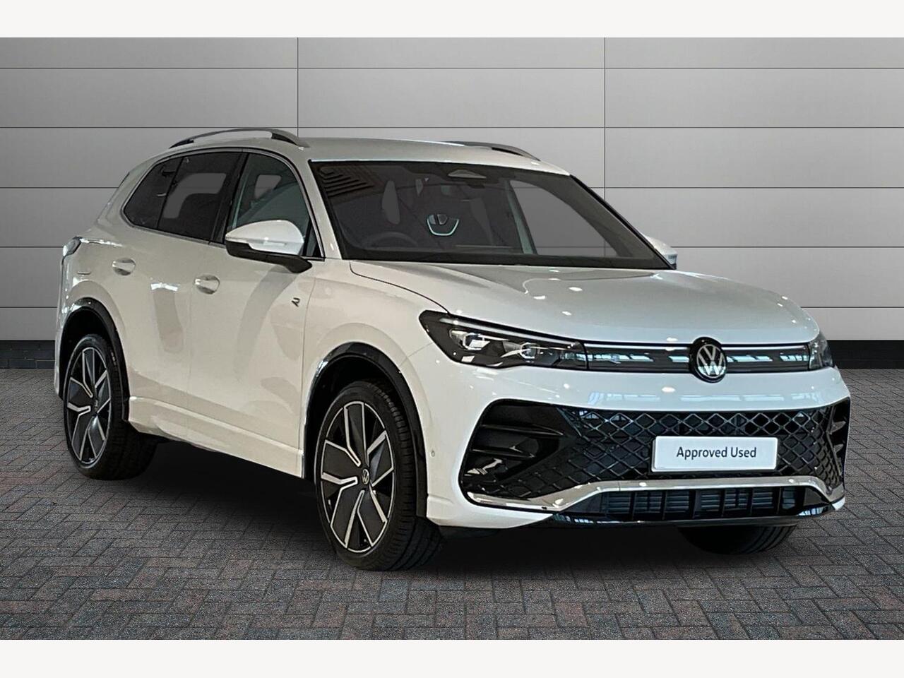Main listing image - Volkswagen Tiguan