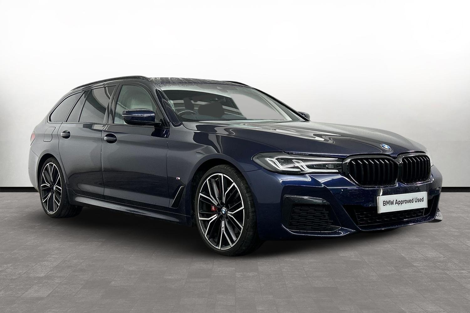 Main listing image - BMW 5 Series Touring