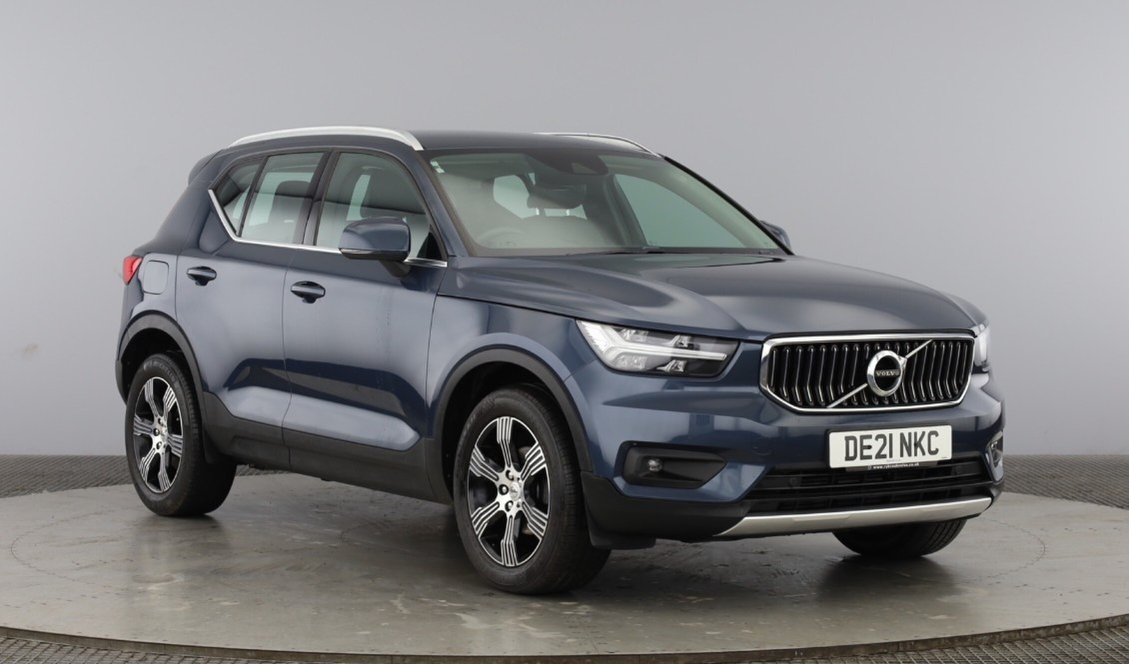 Main listing image - Volvo XC40