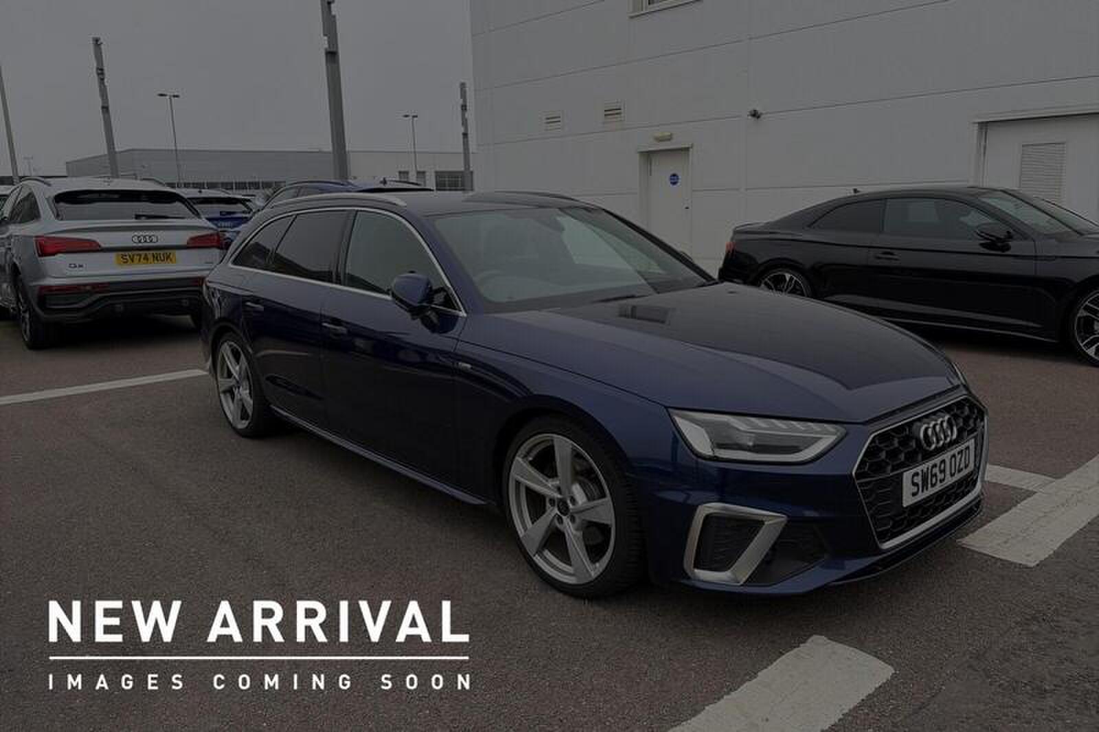 Main listing image - Audi A4