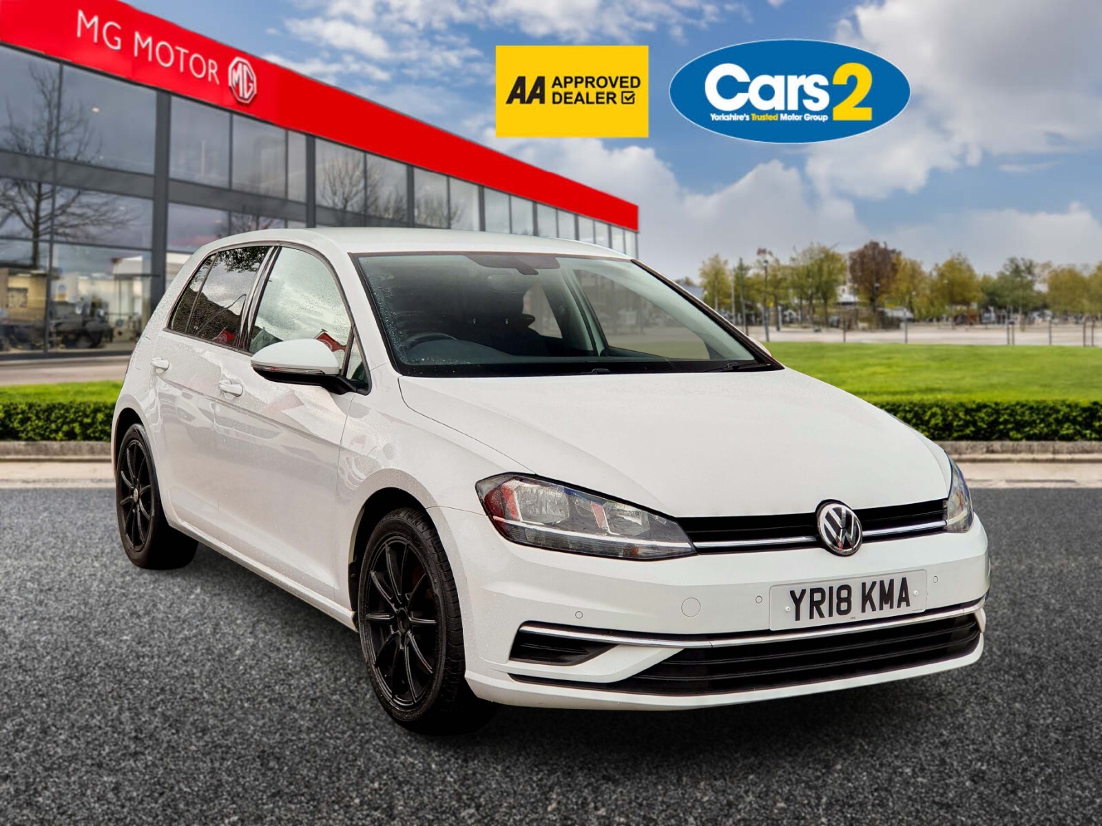 Main listing image - Volkswagen Golf