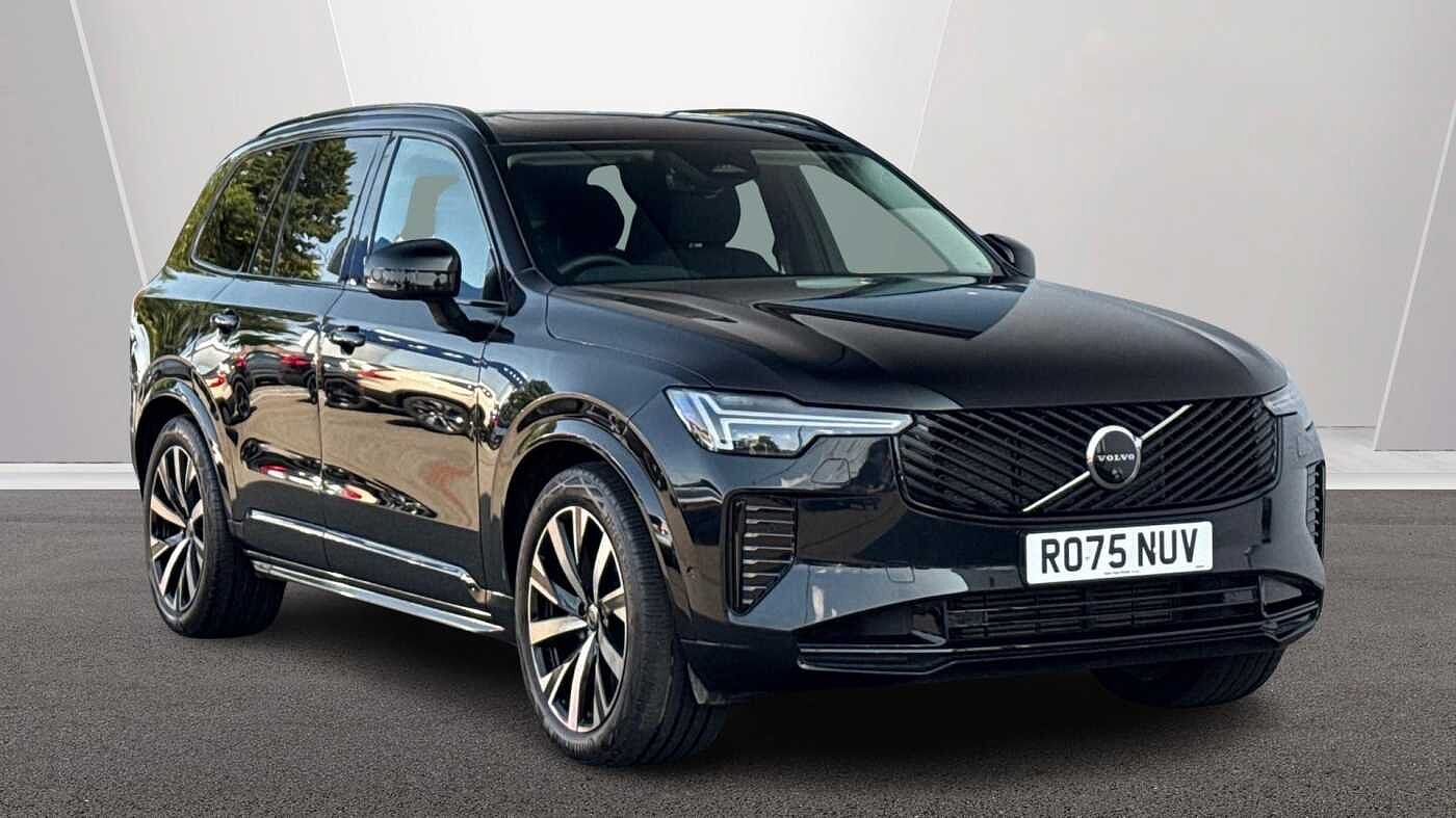 Main listing image - Volvo XC90
