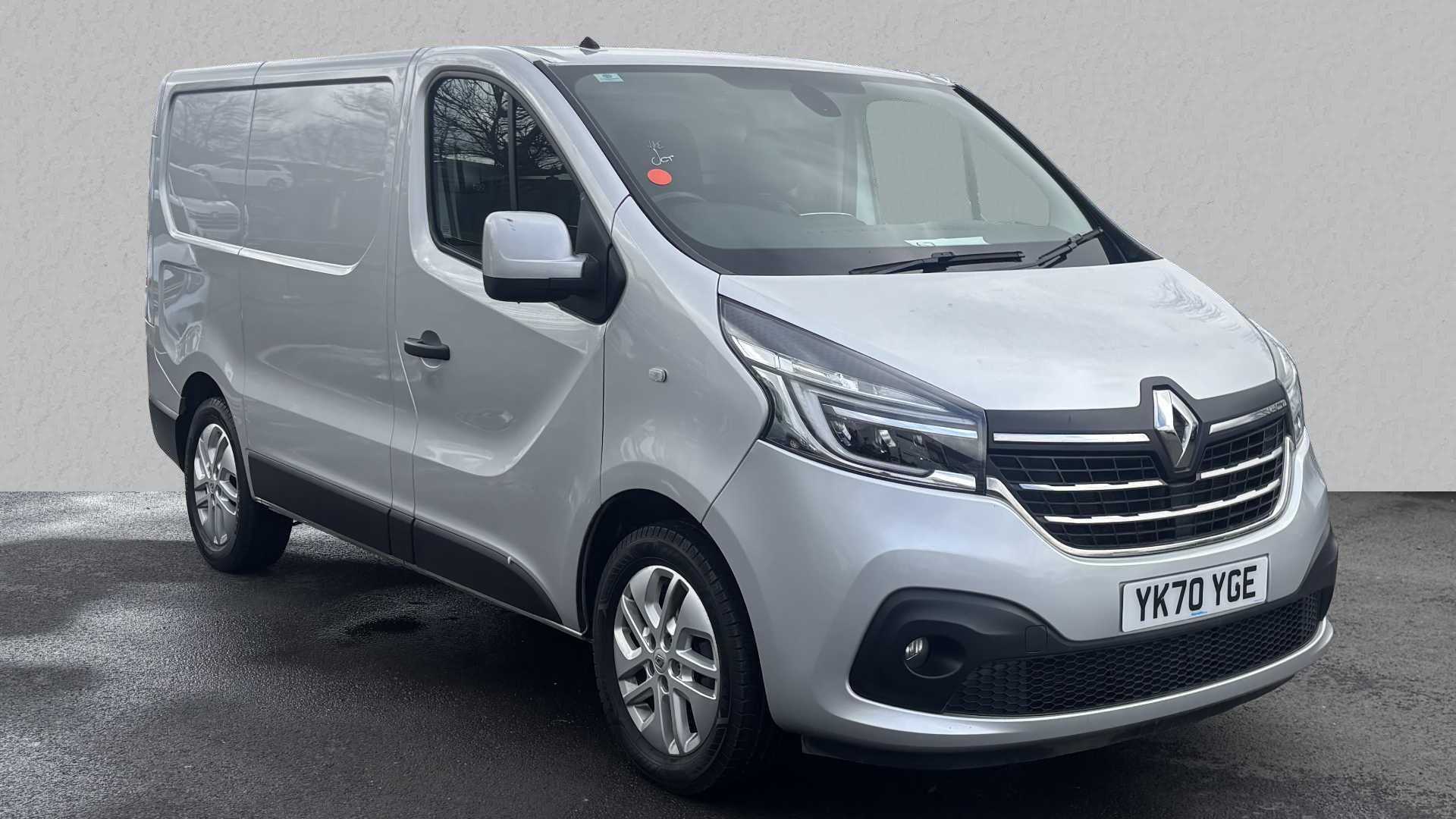 Main listing image - Renault Trafic