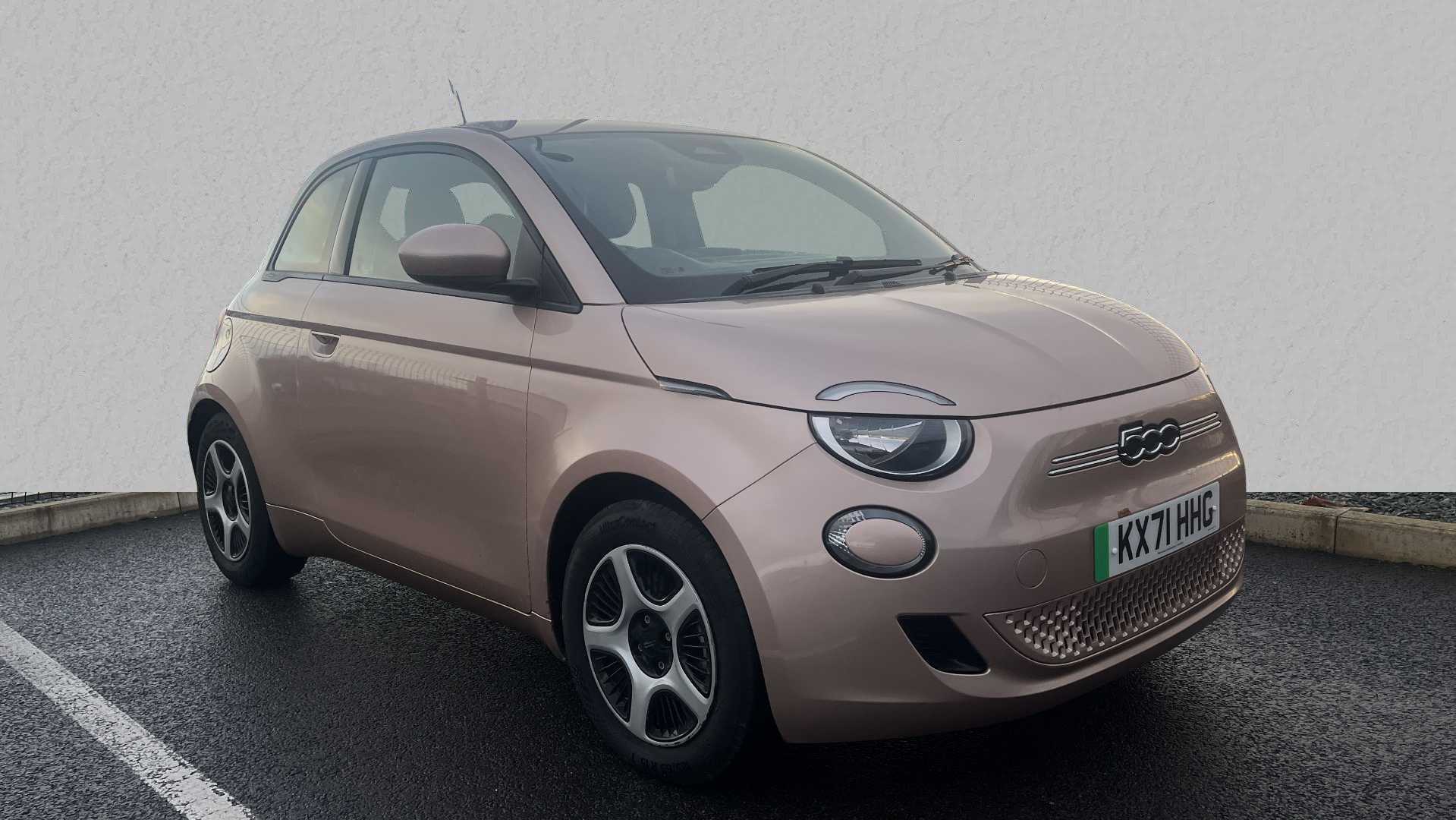 Main listing image - Fiat 500 Electric