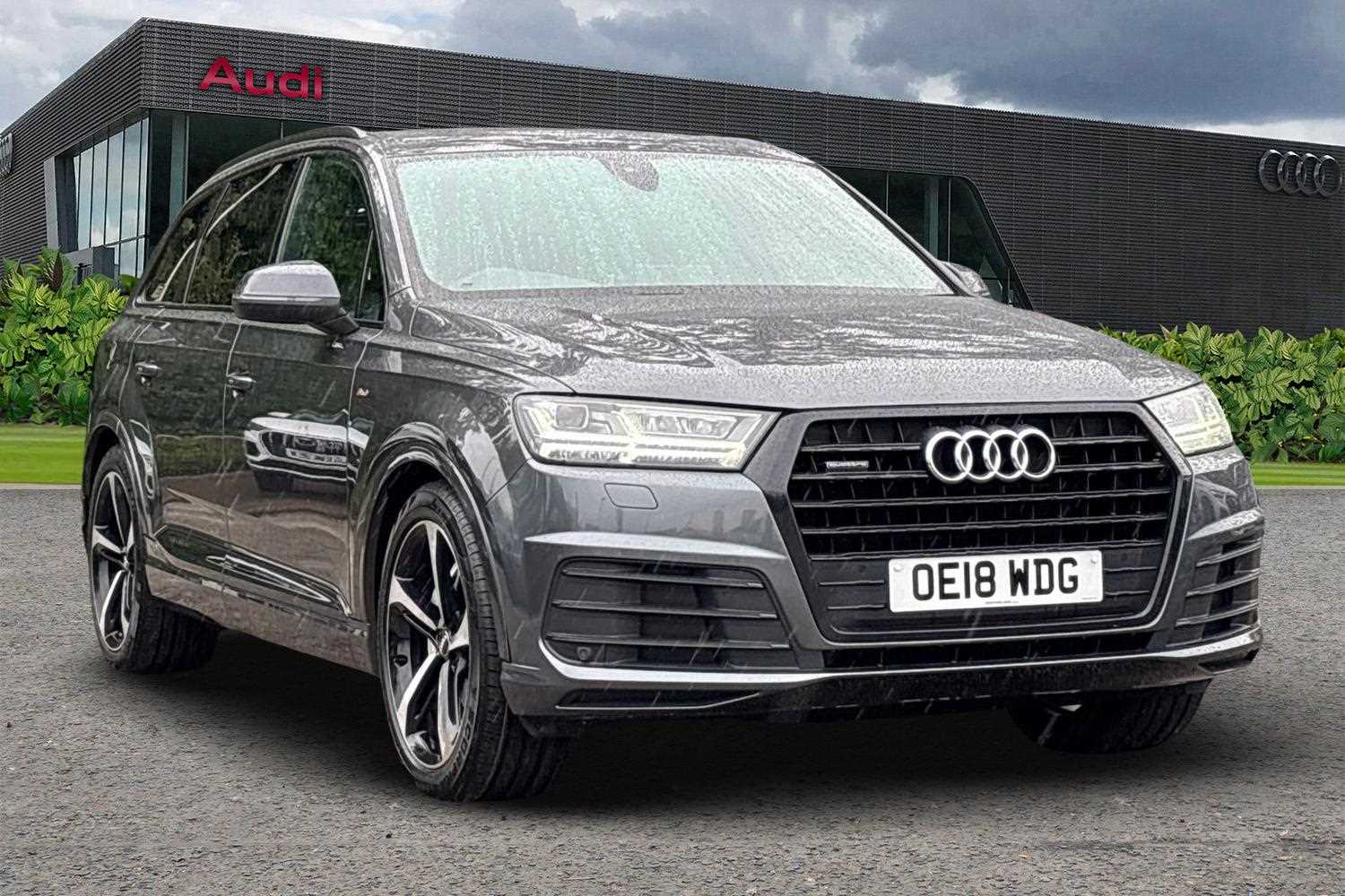 Main listing image - Audi Q7