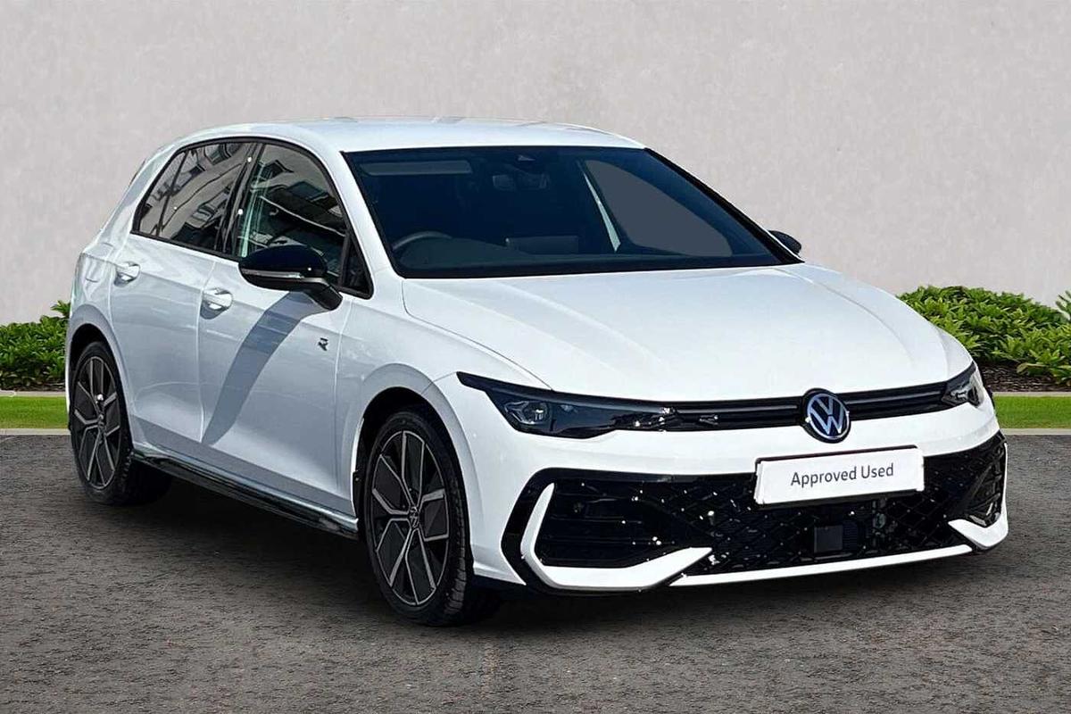 Main listing image - Volkswagen Golf