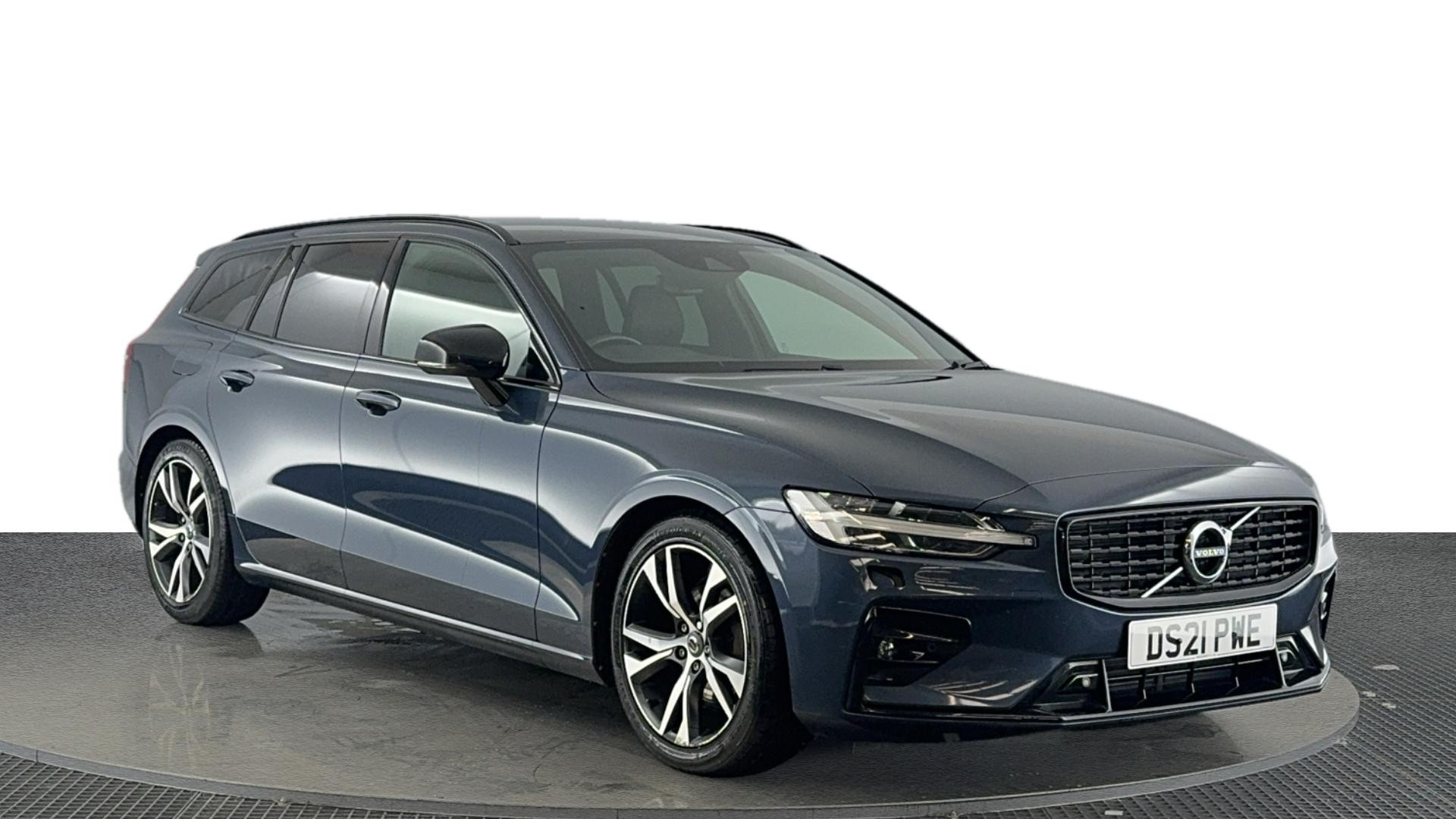 Main listing image - Volvo V60