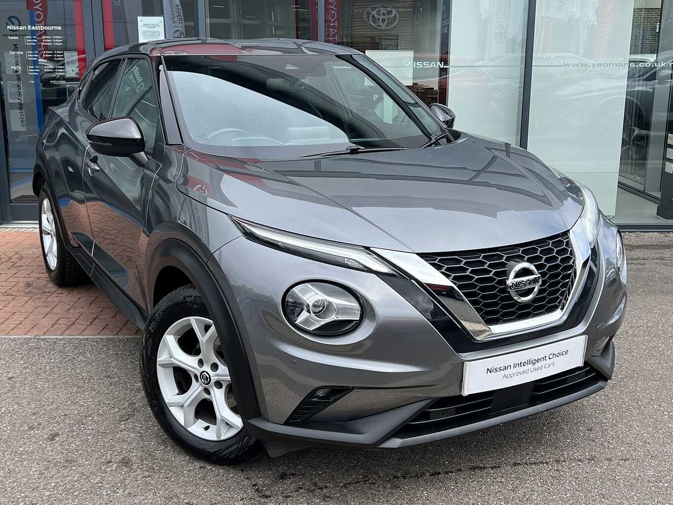 Main listing image - Nissan Juke
