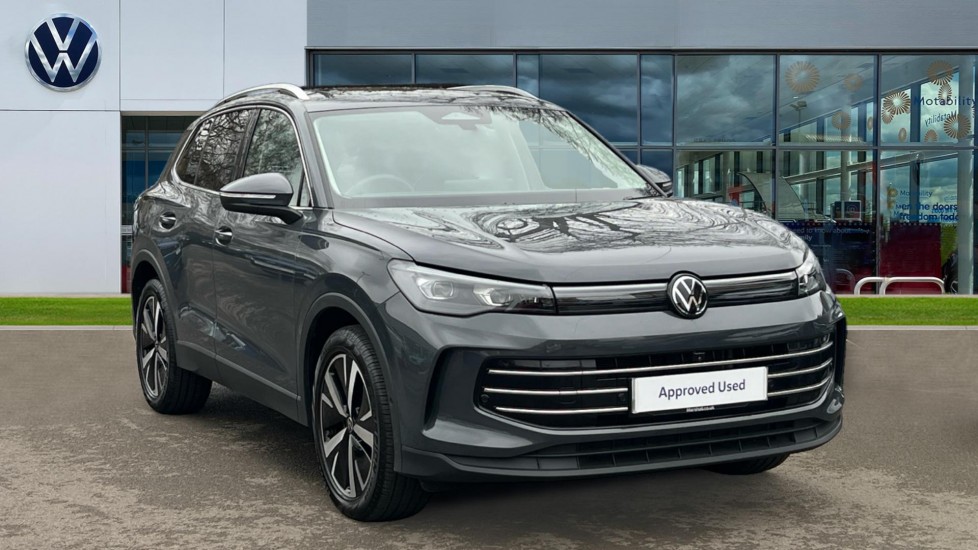 Main listing image - Volkswagen Tiguan