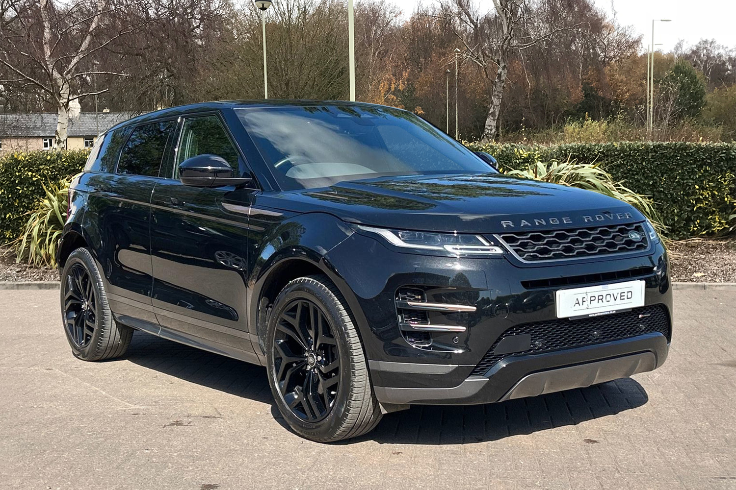 Main listing image - Land Rover Range Rover Evoque