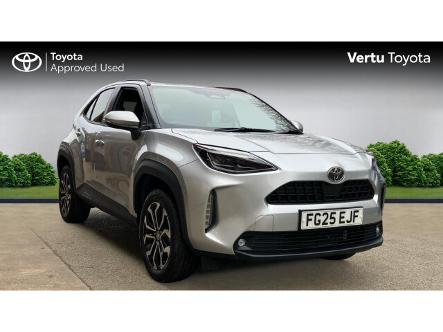 Main listing image - Toyota Yaris Cross