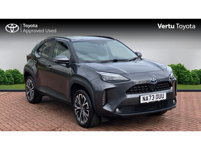 Main listing image - Toyota Yaris Cross