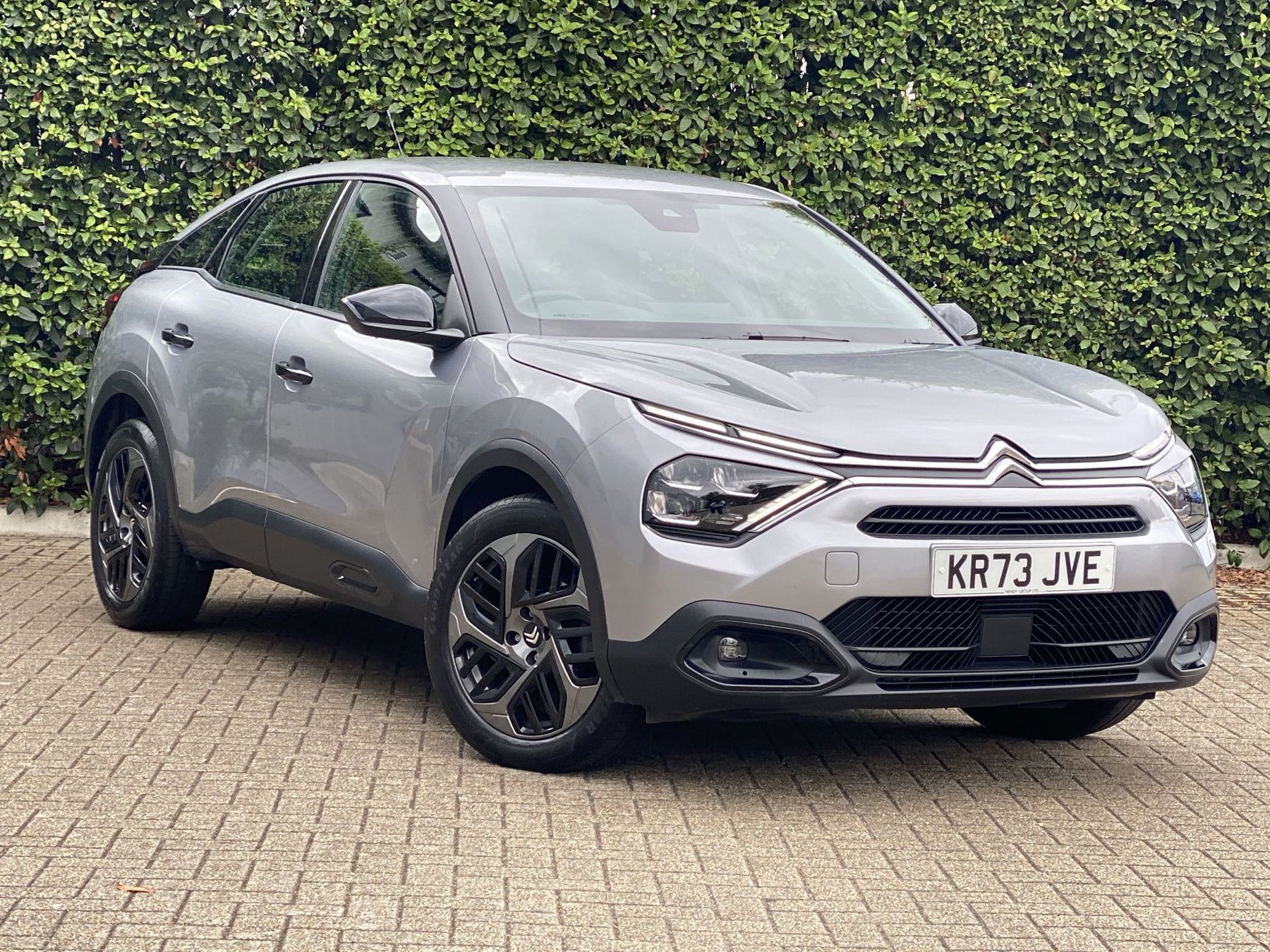 Main listing image - Citroen C4
