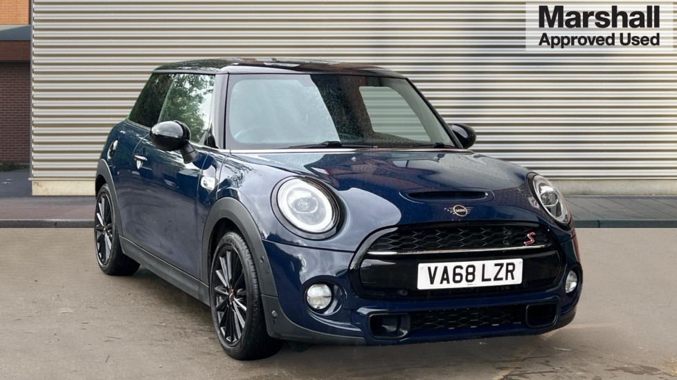 Main listing image - MINI Hatchback