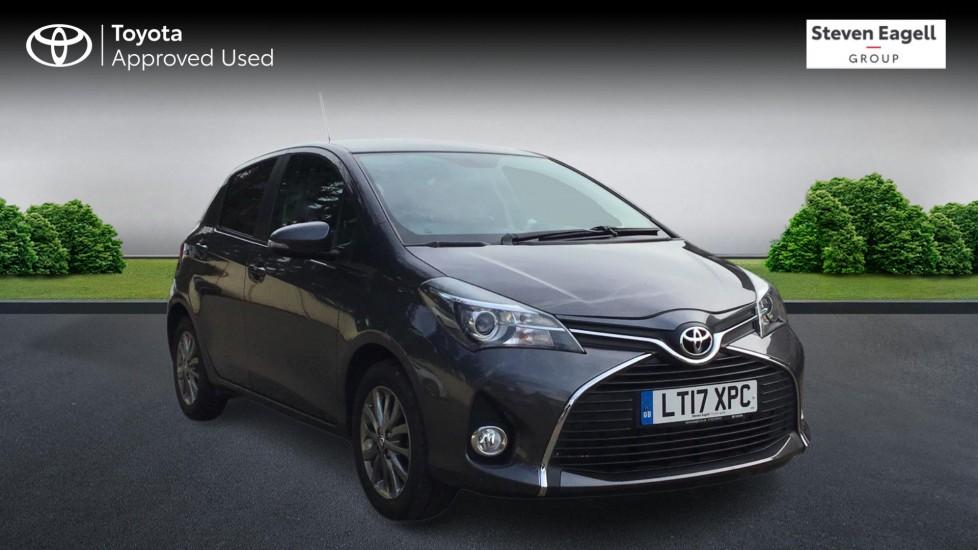 Main listing image - Toyota Yaris