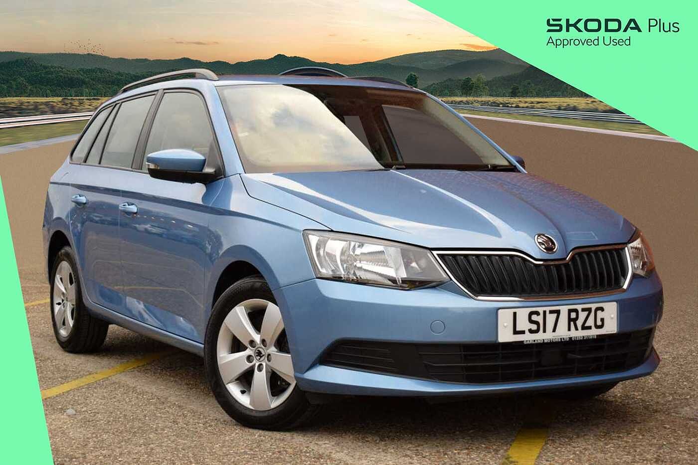 Main listing image - Skoda Fabia Estate