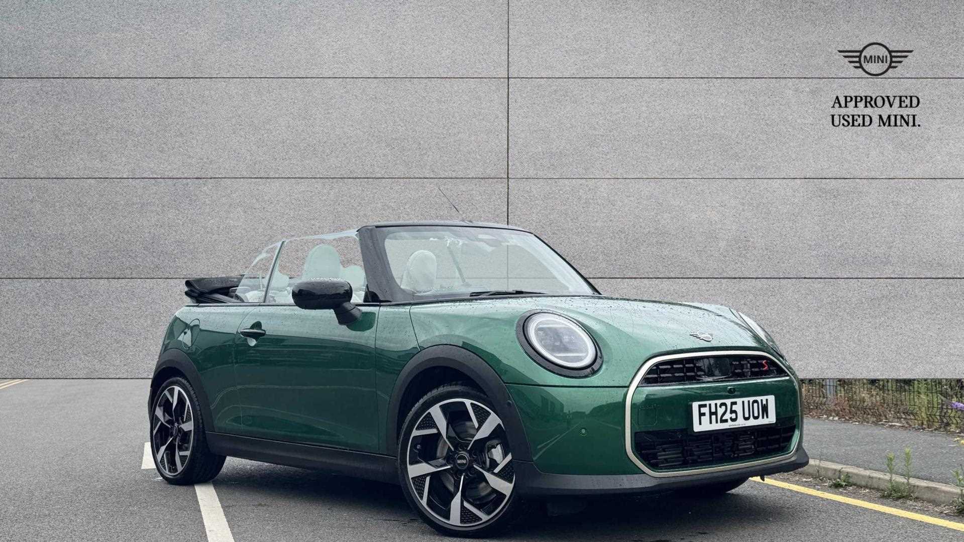 Main listing image - MINI Convertible