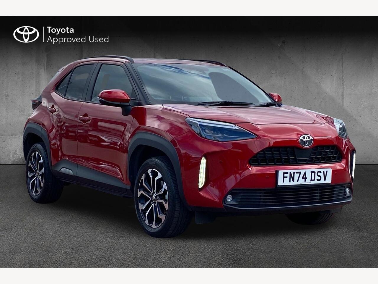 Main listing image - Toyota Yaris Cross