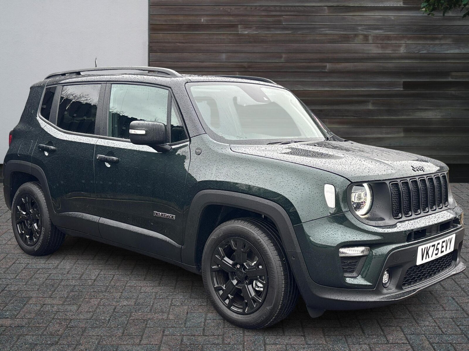 Main listing image - Jeep Renegade