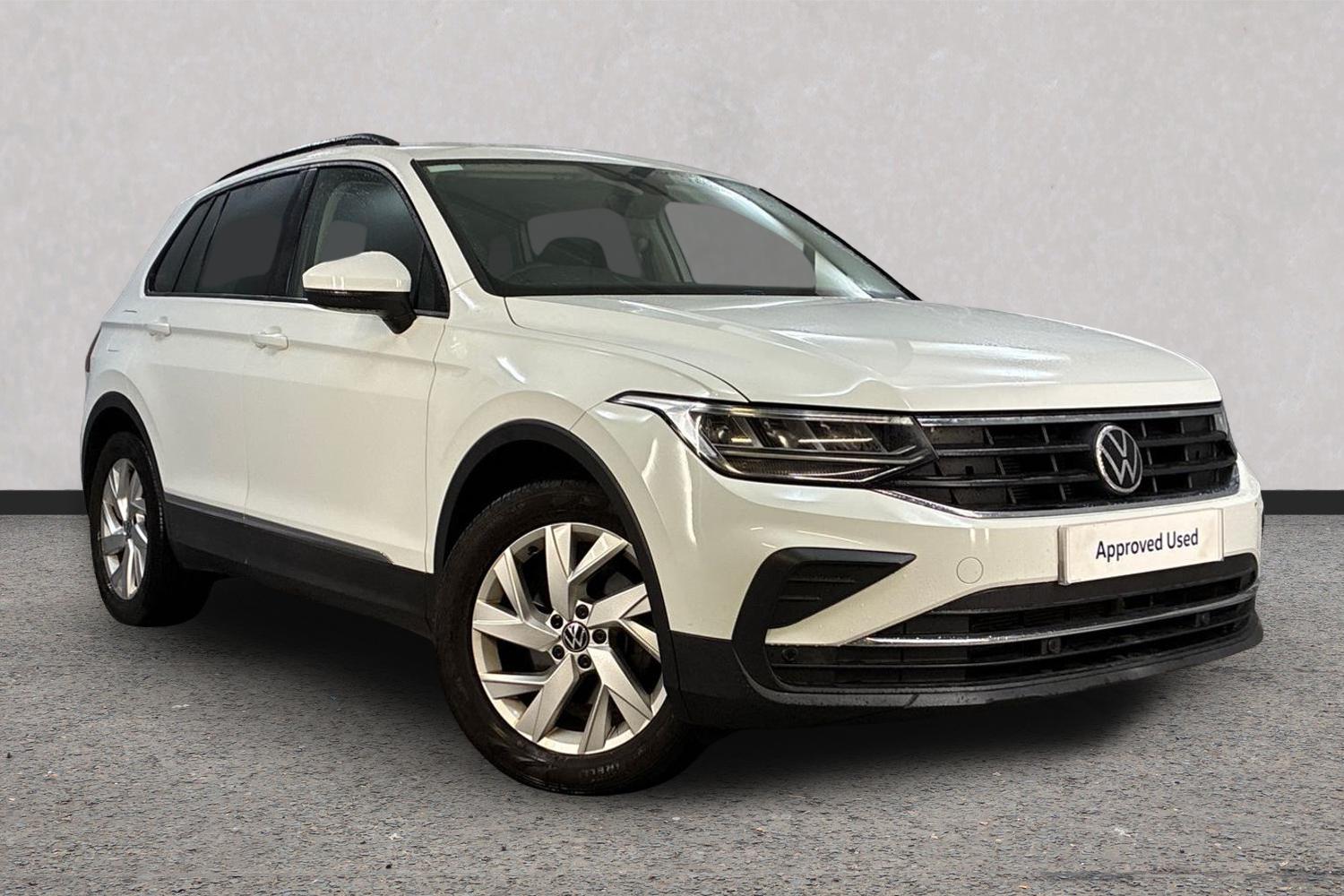 Main listing image - Volkswagen Tiguan