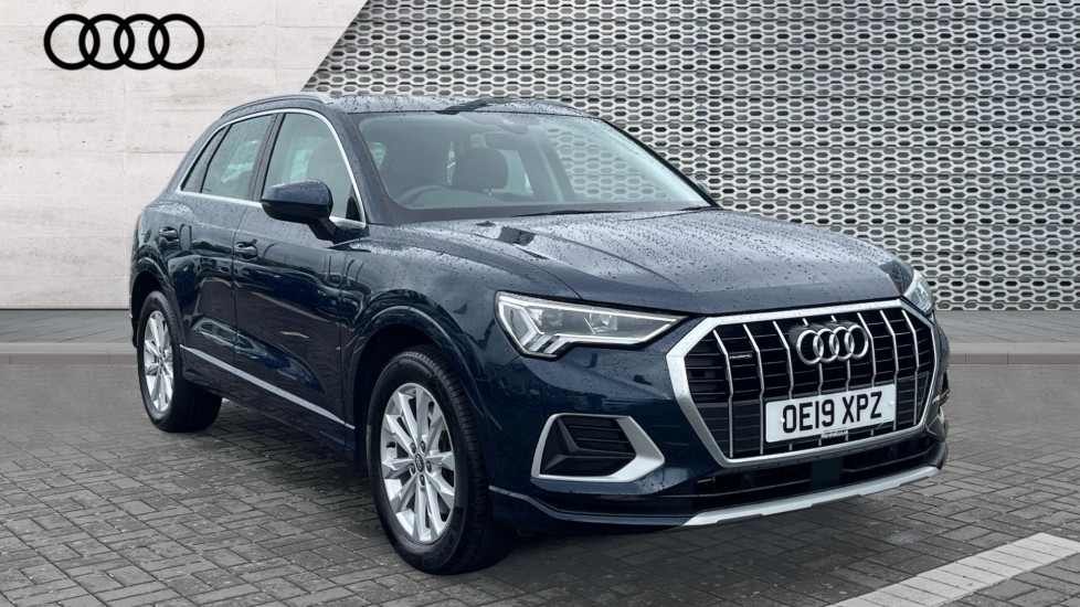 Main listing image - Audi Q3