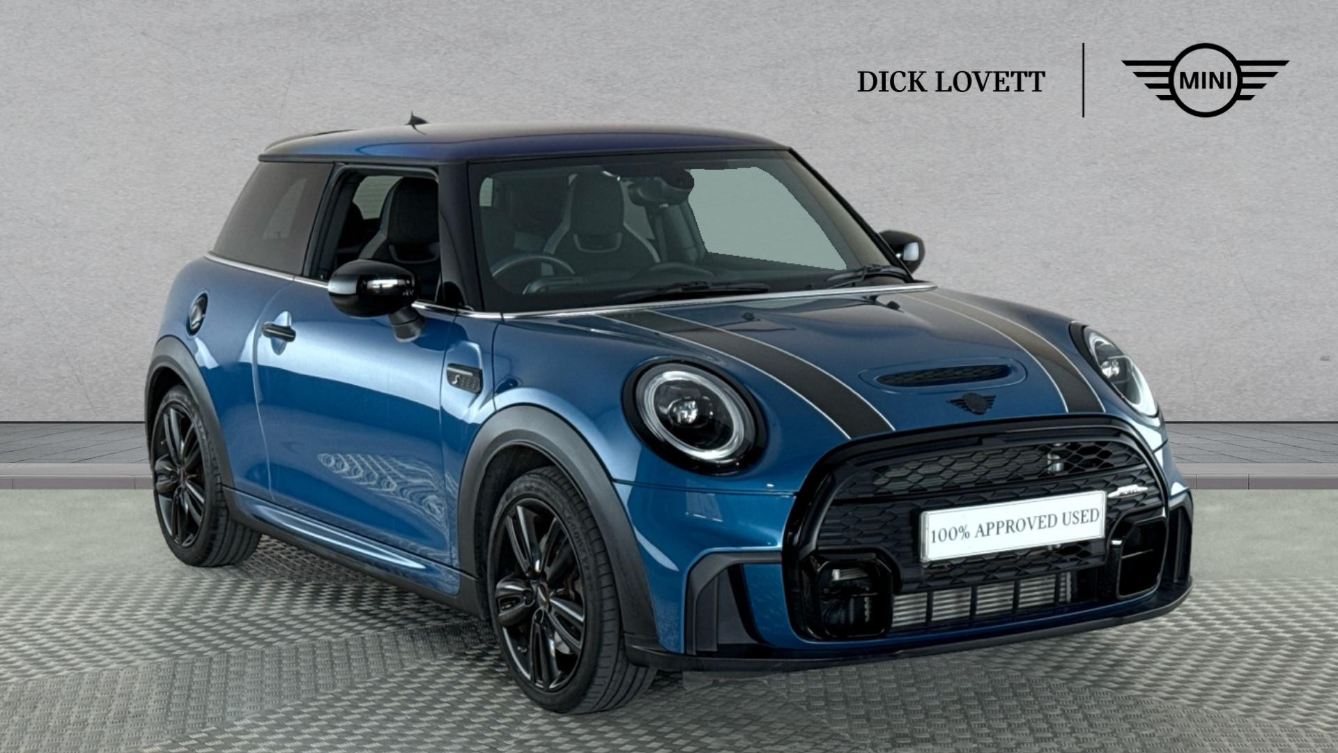 Main listing image - MINI Hatchback