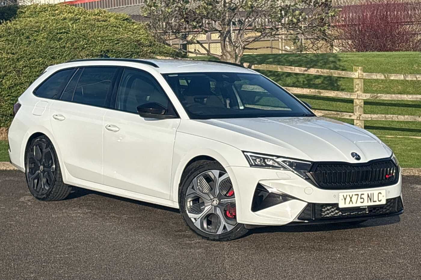 Main listing image - Skoda Octavia Estate