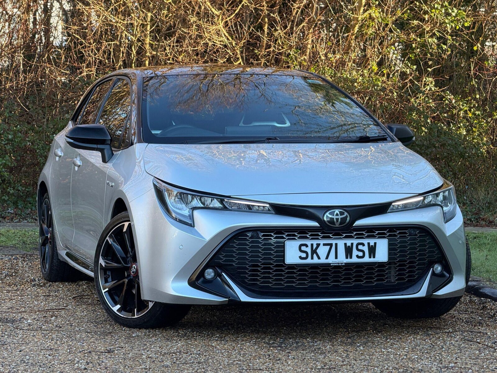 Main listing image - Toyota Corolla