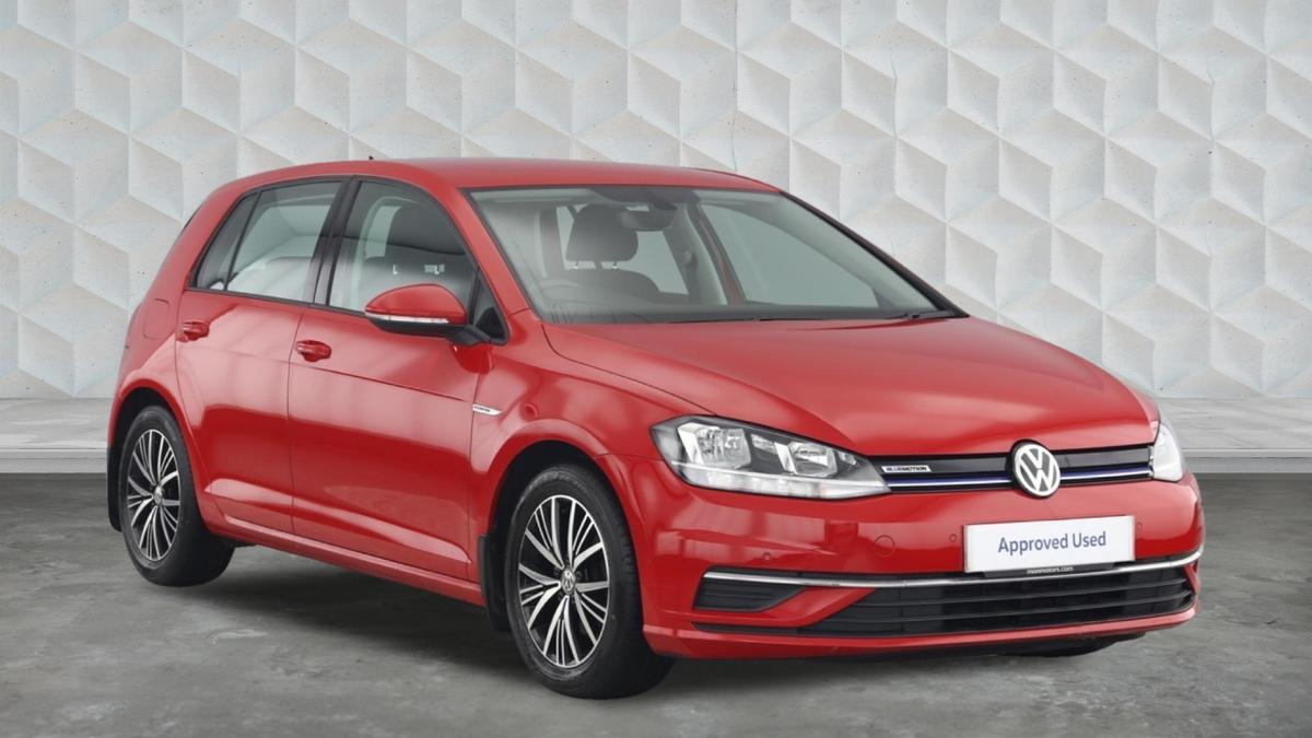 Main listing image - Volkswagen Golf