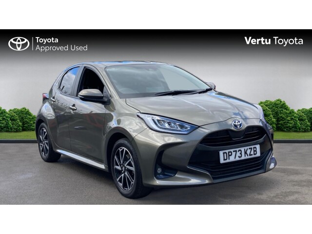 Main listing image - Toyota Yaris