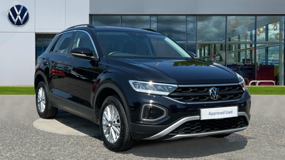 Main listing image - Volkswagen T-Roc
