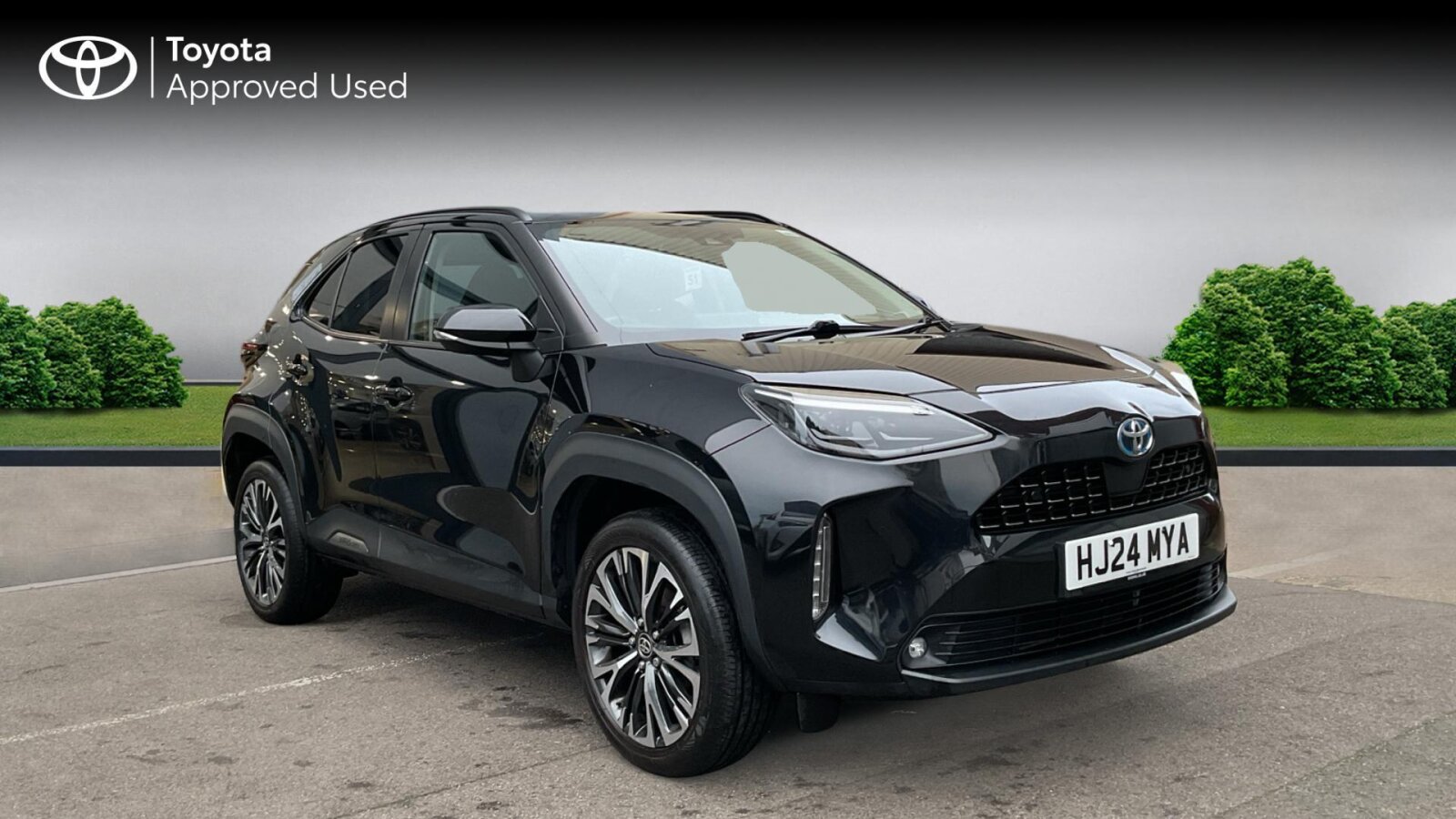 Main listing image - Toyota Yaris Cross