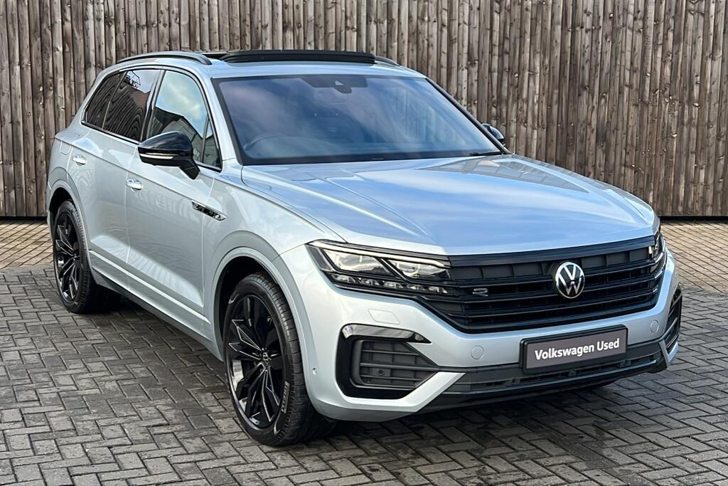 Main listing image - Volkswagen Touareg